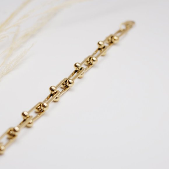 14K Gold Plated Stainless Steel - U Link shaped Bracelet, BRAND NEW, Never worn - Picture 2 of 3